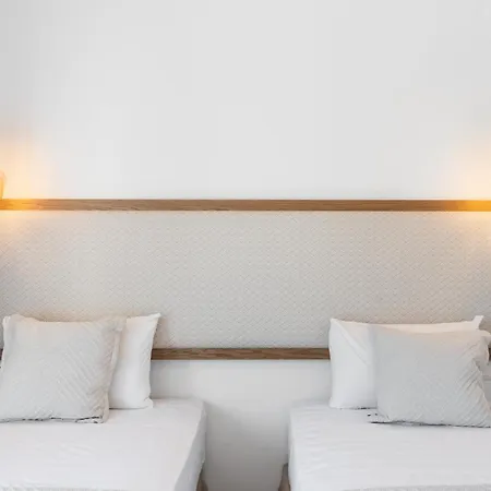 Calliste Vila Evgiros