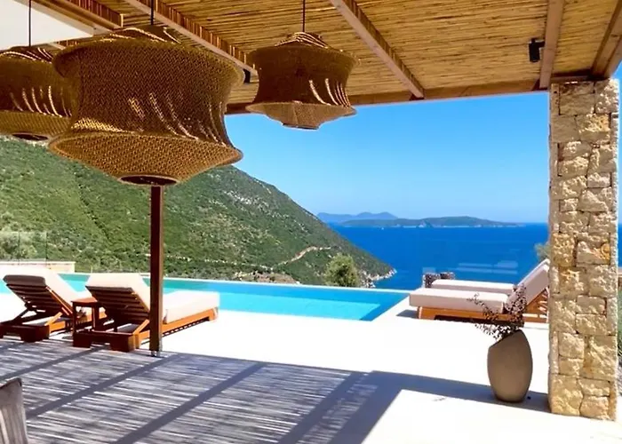 Calliste Villa Evgiros